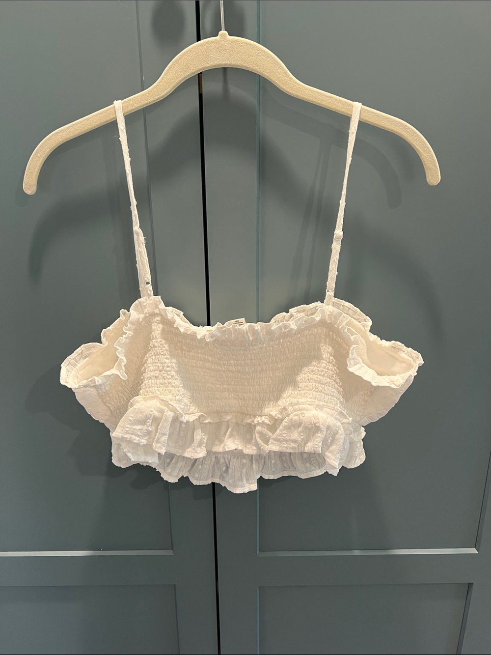 American Eagle 100% Cotton White Ruffled Eyelet Cropped Cami - Picture 3 of 7